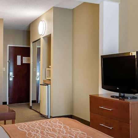 Comfort Inn And Suites Suwanee Esterno foto